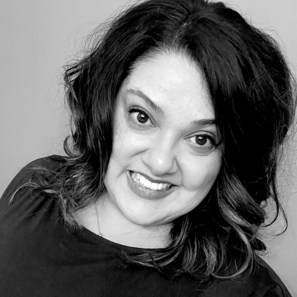 Meet your Posher, Zohra - Picture 1 of 1